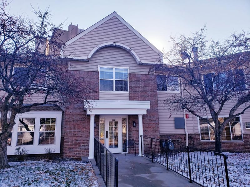 1729 6th St NE #209, Minneapolis, MN 55413