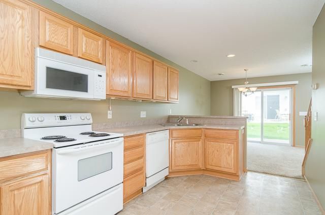 17049 Eagleview Ln #41, Farmington, MN 55024