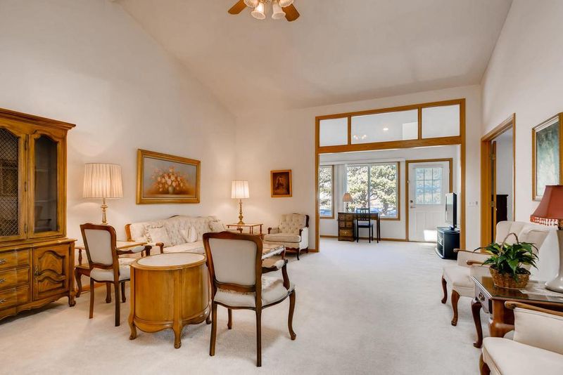 14511 Eureka Ct, Apple Valley, MN 55124