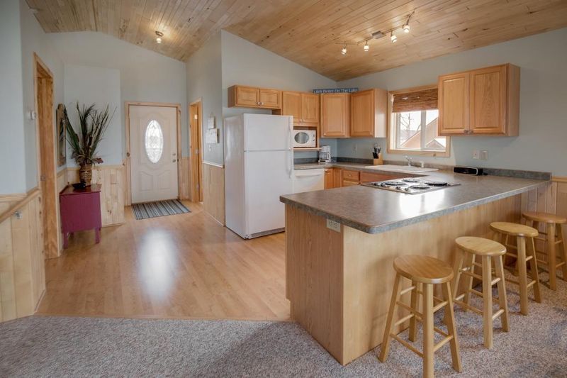 40607 320th Ln, Aitkin, MN 56431