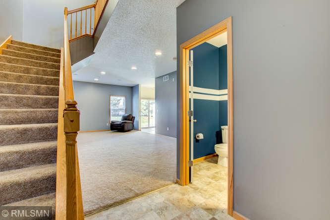 7397 Unity Ln N, Brooklyn Park, MN 55443