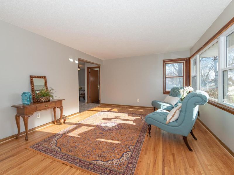7200 64th Ave N, Brooklyn Park, MN 55428