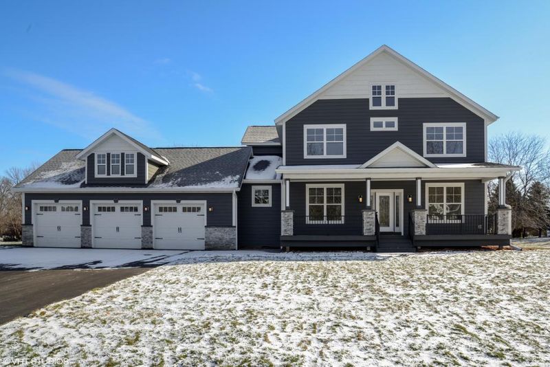 18557 81st Pl N, Maple Grove, MN 55311