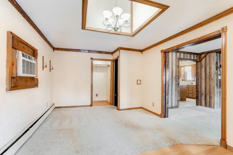 300 W Main St, Waconia, MN 55387