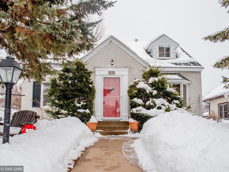 3239 Arthur St NE, Minneapolis, MN 55418