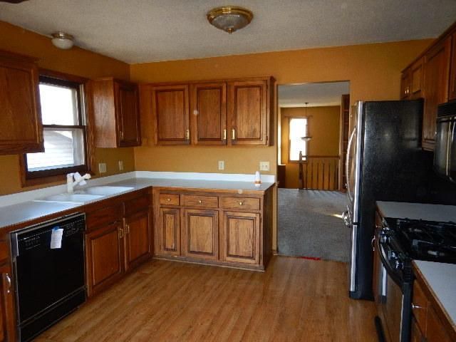 843 19th Ave N, South Saint Paul, MN 55075