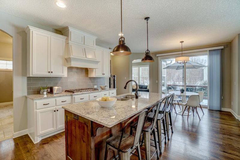 3304 117th Ln NE, Blaine, MN 55449