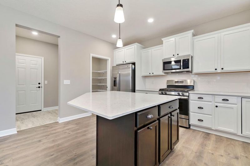 15250 Fair Meadows Ln, Maple Grove, MN 55369