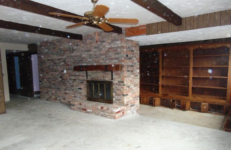 14020 Frontier Ln, Burnsville, MN 55337