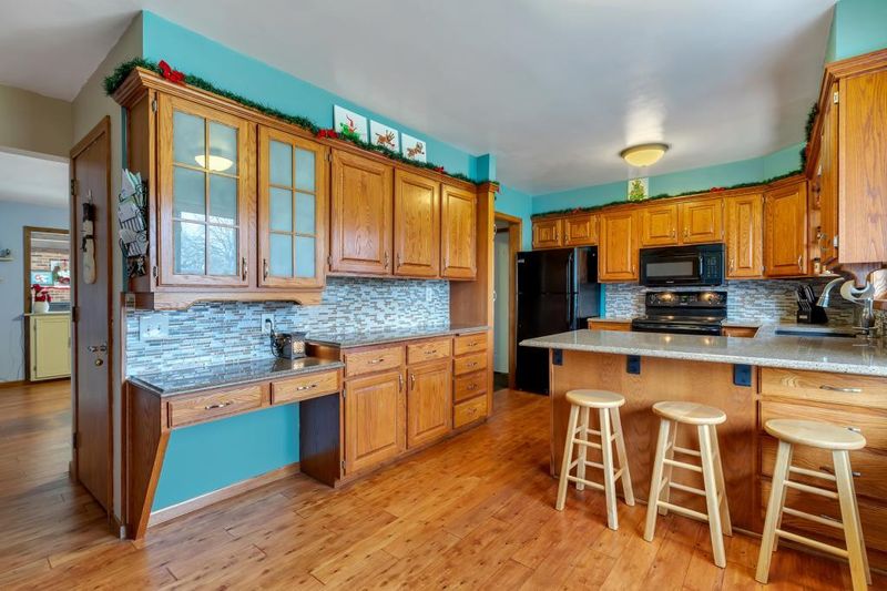 45 Woodhill Rd, Saint Cloud, MN 56301