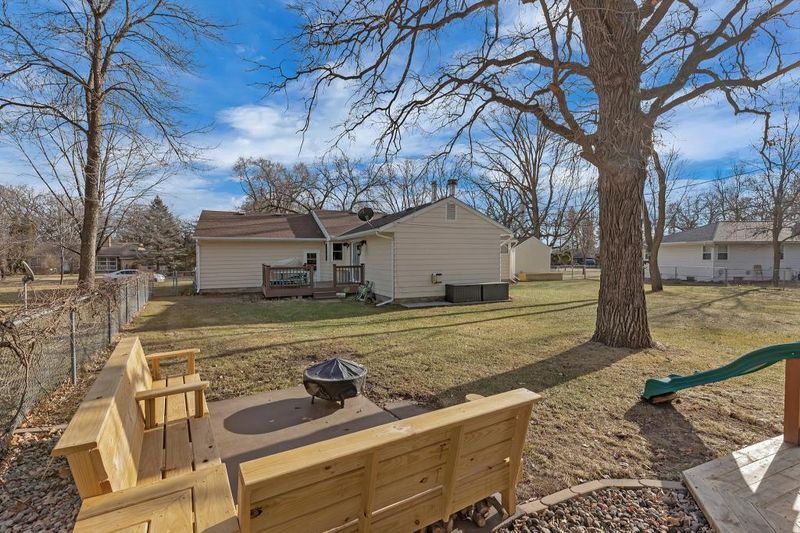 45 Woodhill Rd, Saint Cloud, MN 56301