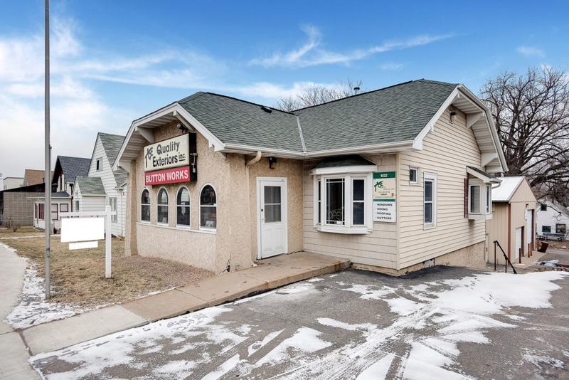 1022 Robert St S, West Saint Paul, MN 55118
