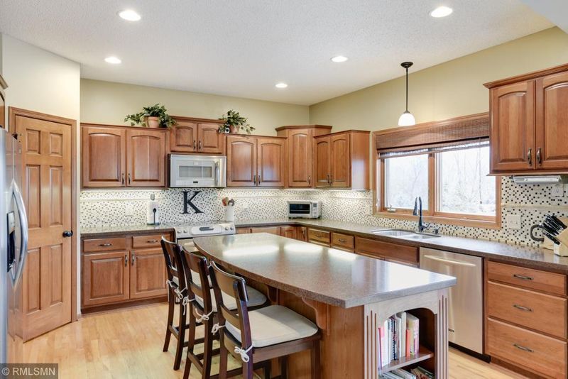 13973 47th Pl NE, Saint Michael, MN 55376
