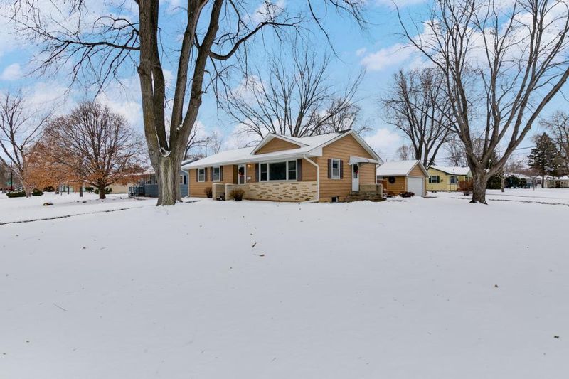 4300 71st Ave N, Brooklyn Center, MN 55429