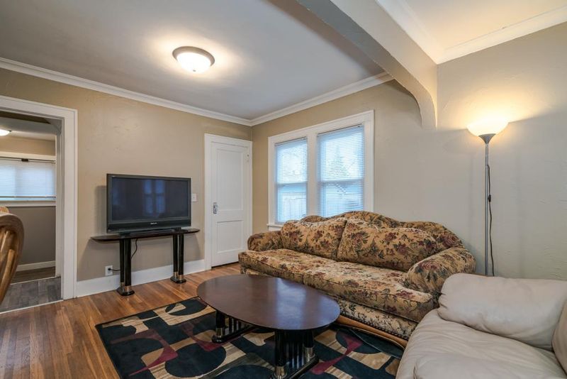 1240 Galtier St, Saint Paul, MN 55117