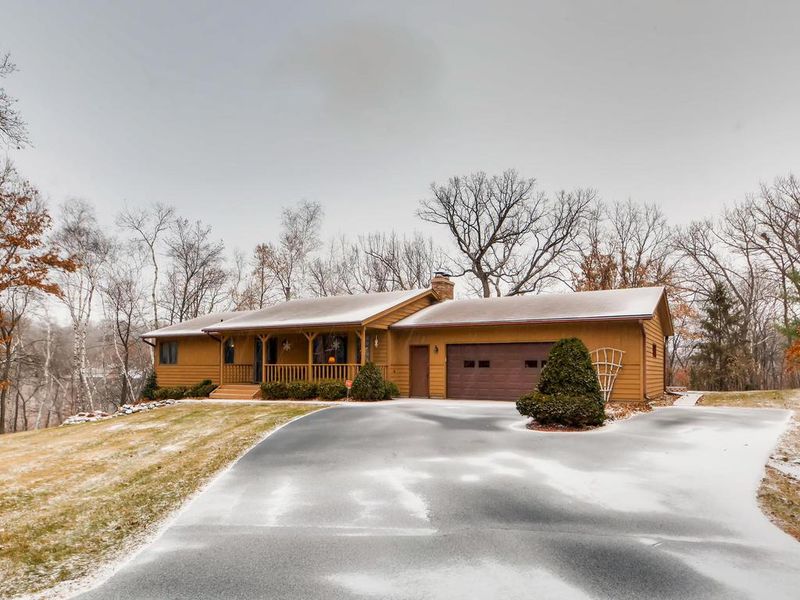 2615 62nd St E, Inver Grove Heights, MN 55076