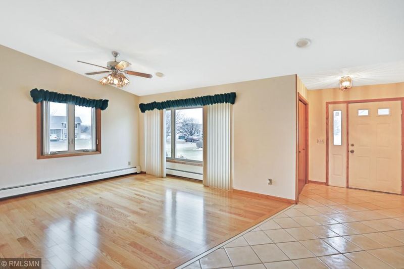 3914 87th Ave NE, Circle Pines, MN 55014