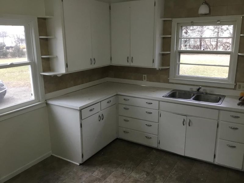 37437 State Highway 13, Waseca, MN 56093