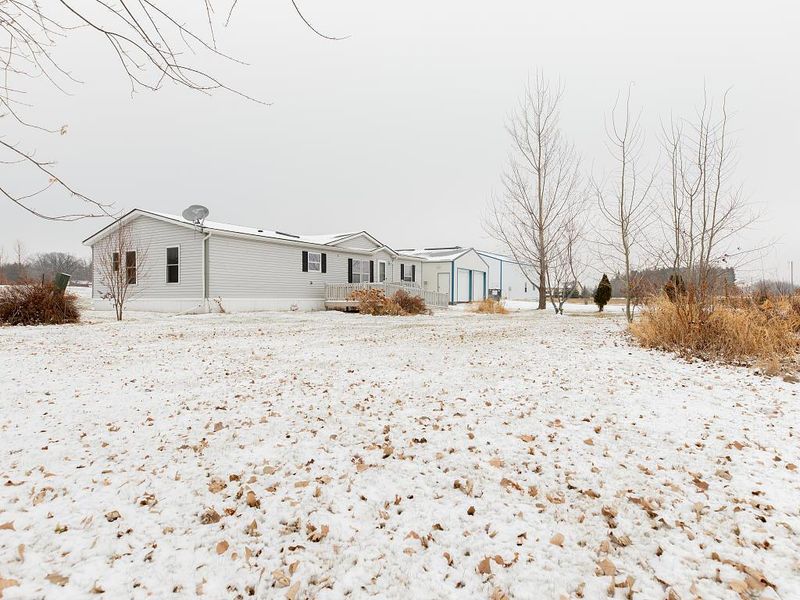 16386 80th St, Oak Park, MN 56357