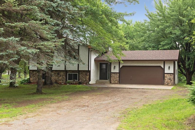 4515 155th Ave NE, Ham Lake, MN 55304