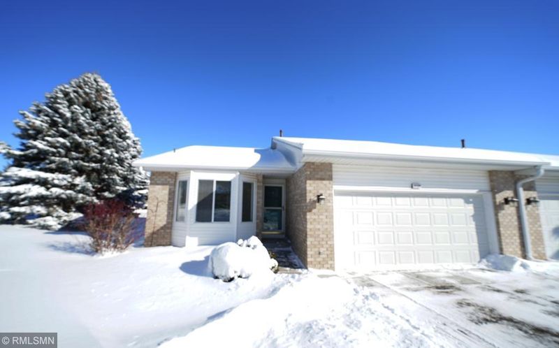 14104 141st St W, Apple Valley, MN 55124