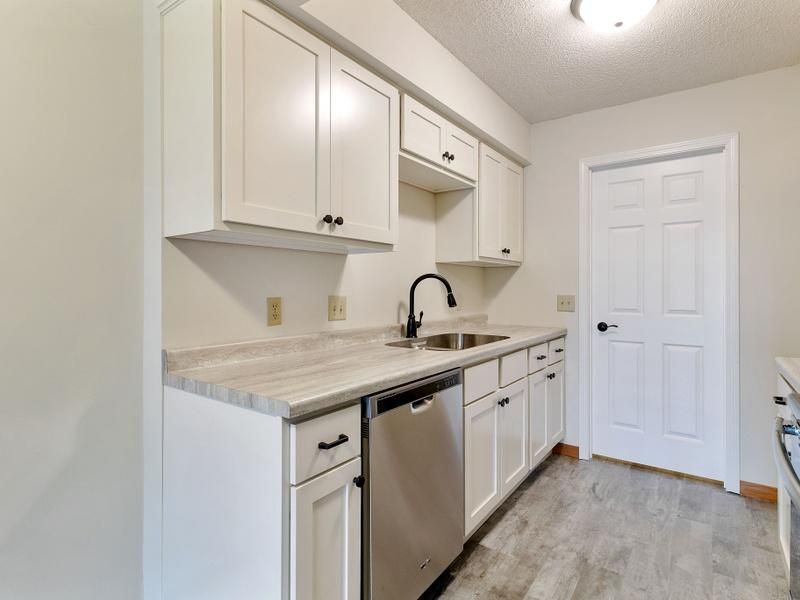 2920 67th Ln N, Brooklyn Center, MN 55430