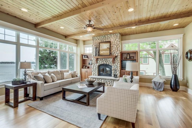 1690 Shadywood Rd, Wayzata, MN 55391
