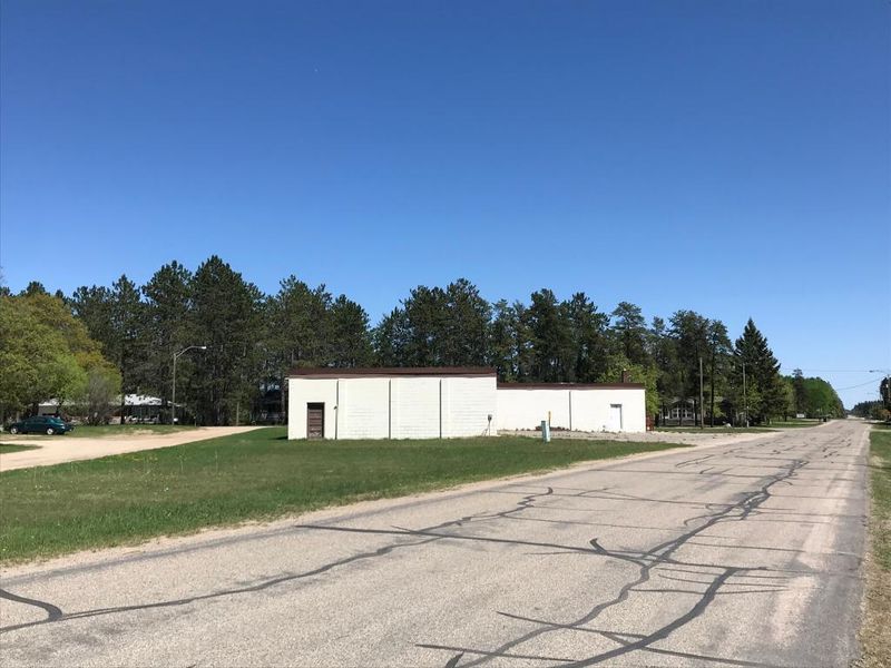 315 SE 1st St, Menahga, MN 56464