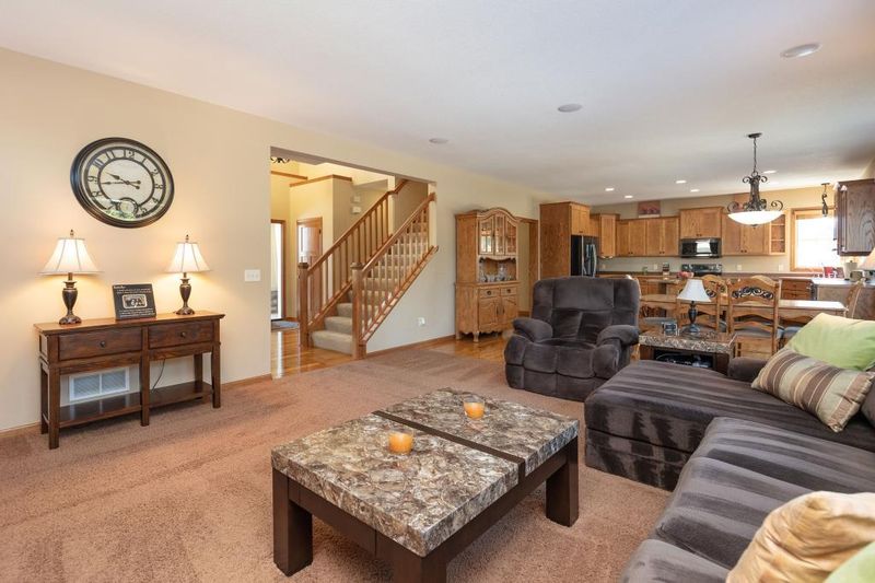 17591 Heidelberg Way, Lakeville, MN 55044