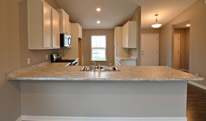 10725 Rhode Island Ave N, Brooklyn Park, MN 55445