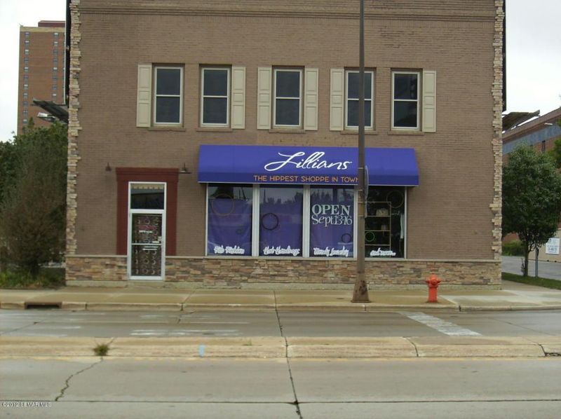223 N Broadway, Rochester, MN 55906