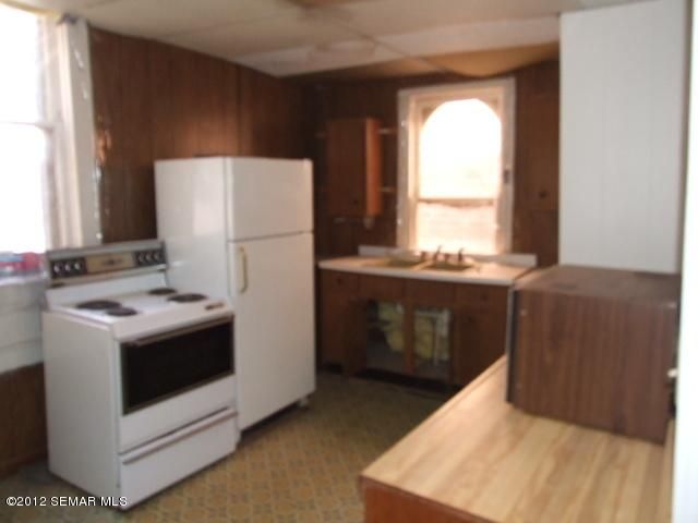 208 St Paul St SW, Preston, MN 55965
