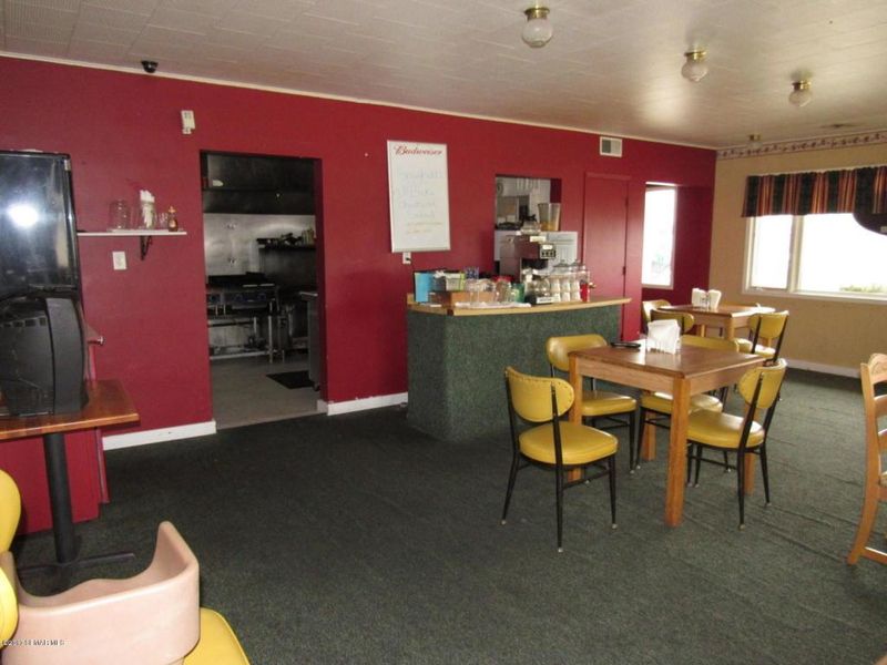 301 N Robert St, Mabel, MN 55954