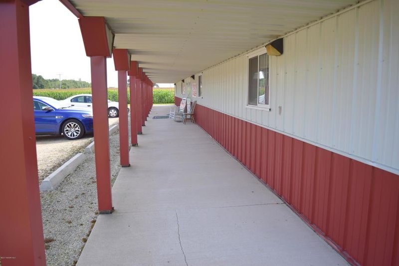 501 Us 63, Racine, MN 55967