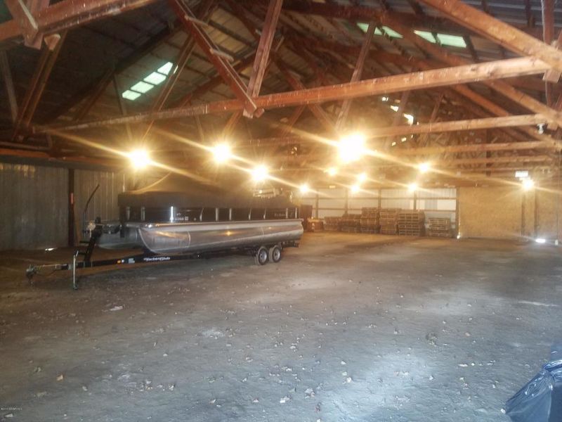 905 N 7th St, Lake City, MN 55041