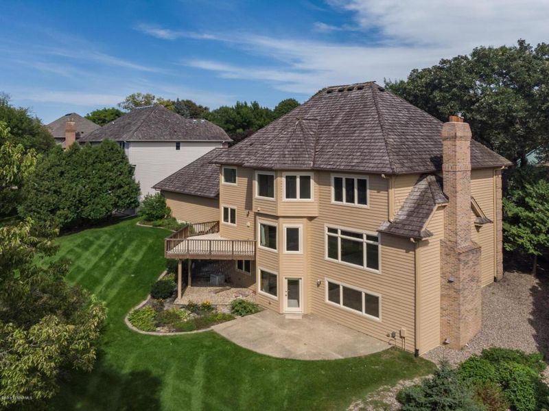 1445 Bell Oaks Ln SW, Rochester, MN 55902