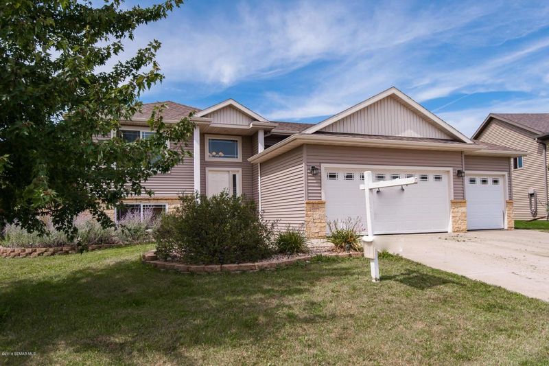 4871 Spire Ln NW, Rochester, MN 55901