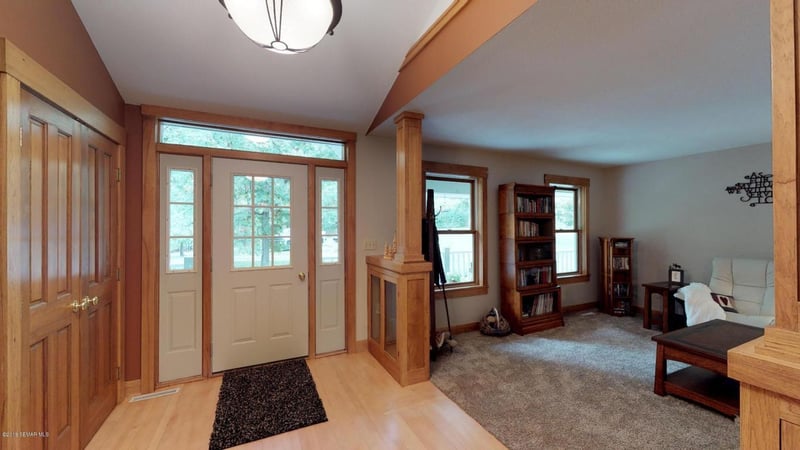 30748 532nd St, Elgin, MN 55932