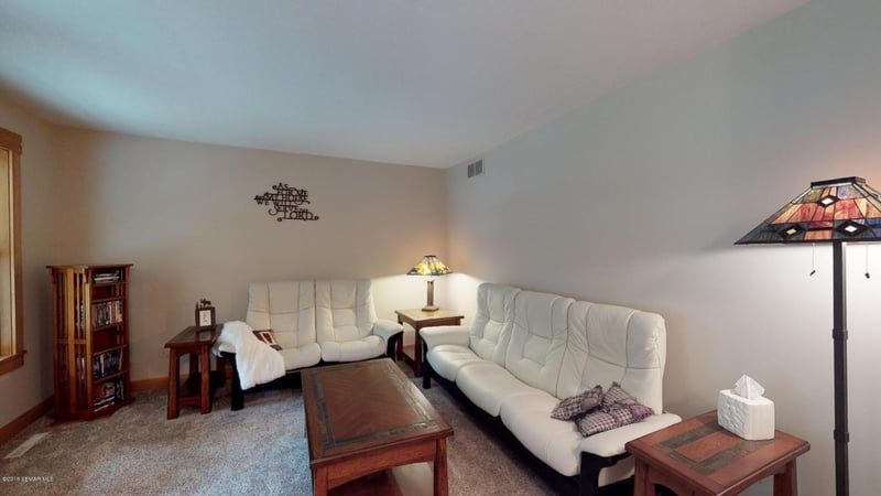 30748 532nd St, Elgin, MN 55932