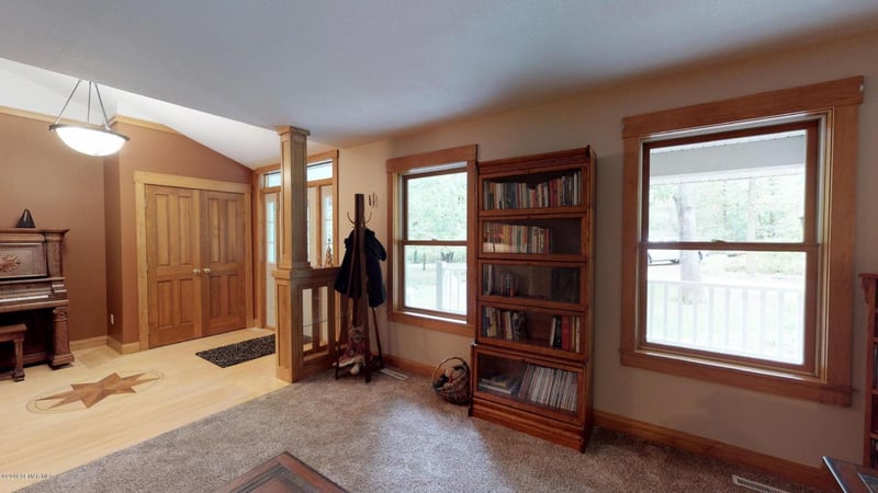 30748 532nd St, Elgin, MN 55932