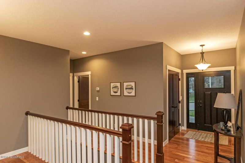 2647 Pinewood Ridge Dr SE, Rochester, MN 55904