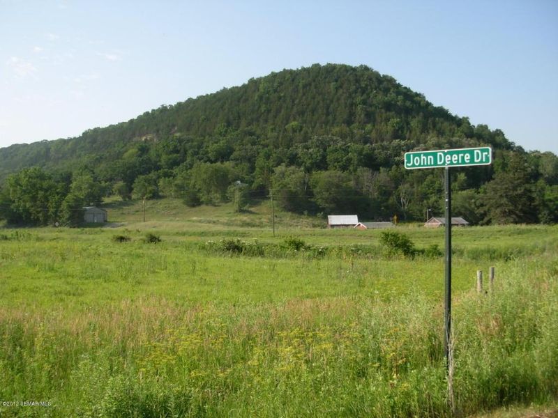 10046 County 4, Houston, MN 55943