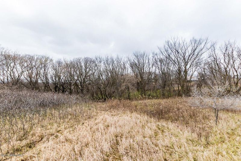 5624 40th St SW, Rochester, MN 55902