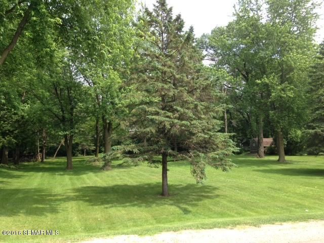 1745 Crestview Ln NE, Owatonna, MN 55060