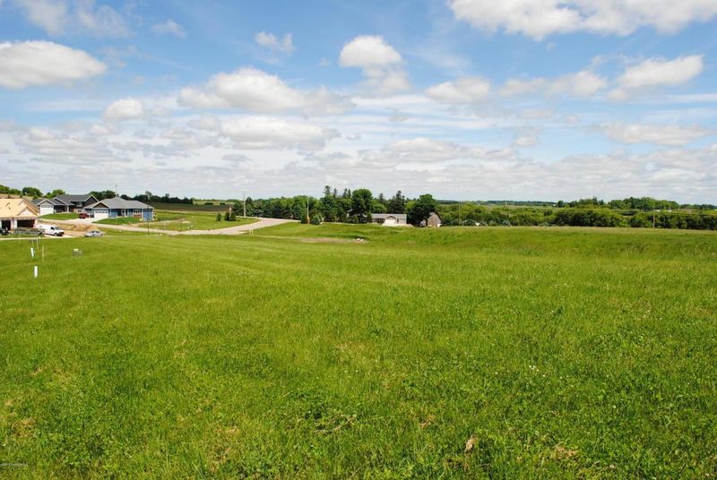 546 15th Ave NE, Byron, MN 55920
