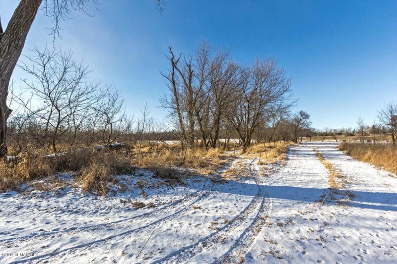 31564 Juniper Rd, Chatfield, MN 55923