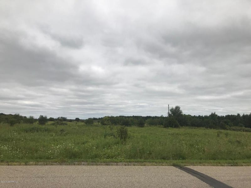 161 60th St SW, Rochester, MN 55902