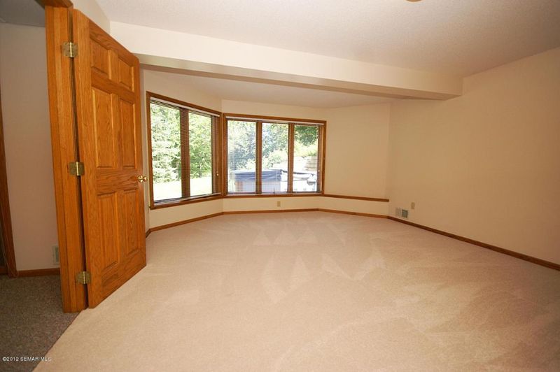 1041 Foxcroft Cir SW, Rochester, MN 55902