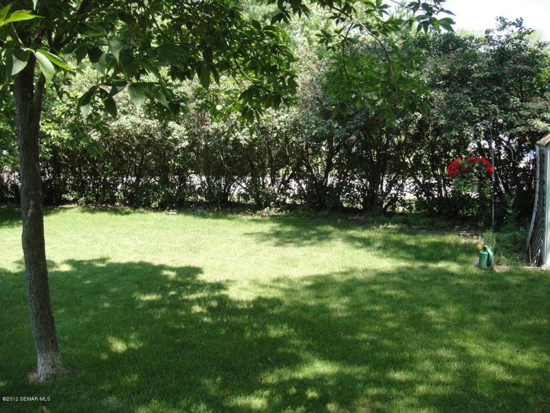 2817 Pinewood Rd SE, Rochester, MN 55904