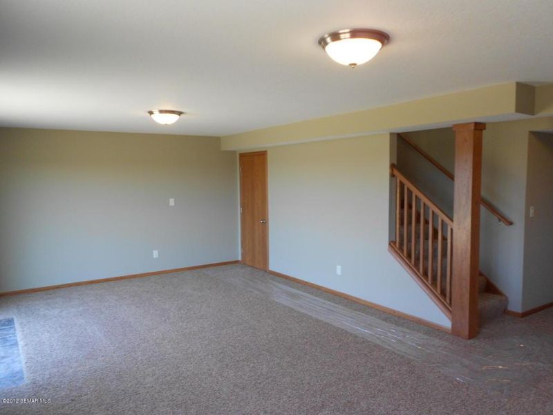 1565 Cherry St SE, Mazeppa, MN 55956